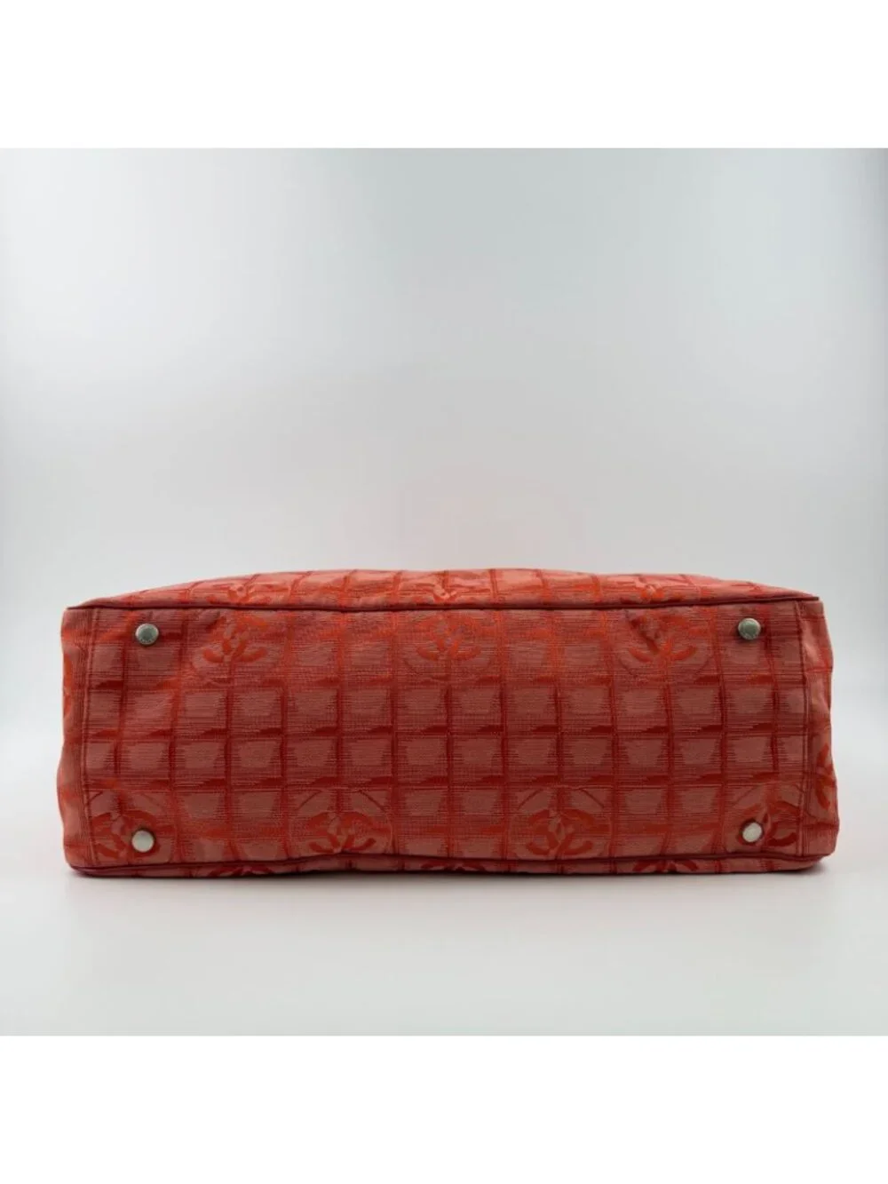 ★SOLD★ Chanel CC Logo New Travel Tote Red Nylon Vintage - Picture 6 of 15